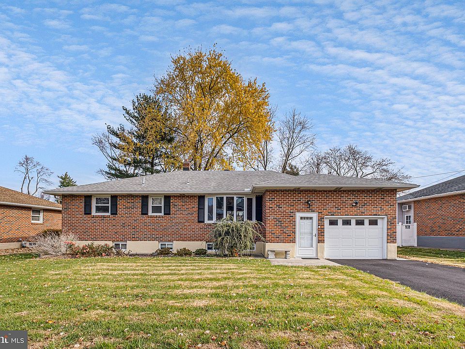 1st image of 1805 Northcrest Dr