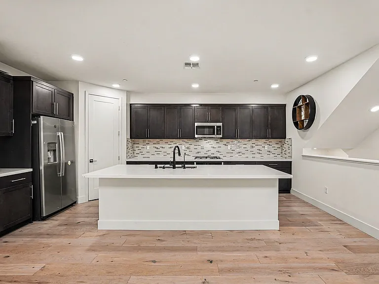 18210 Argento Loop — Photo 11