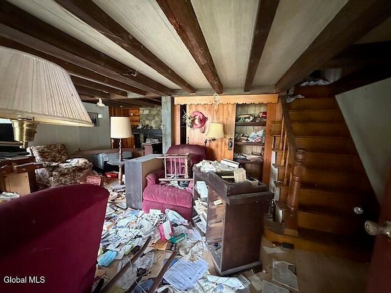 2nd image of 233 Keefe Road