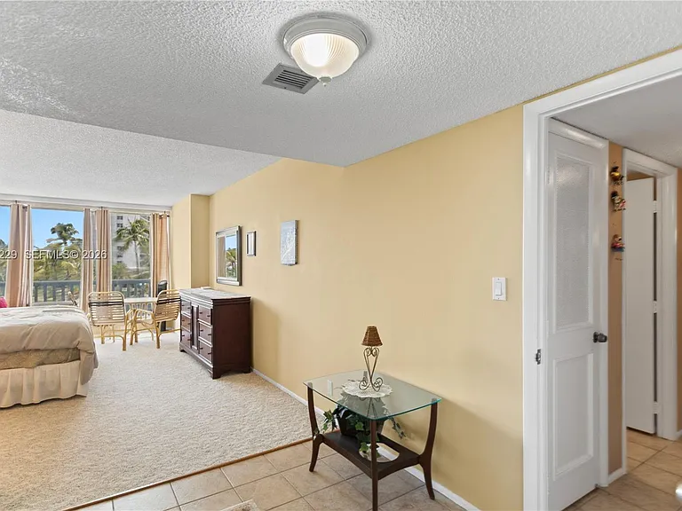 4020 Galt Ocean Dr #203 — Photo 39