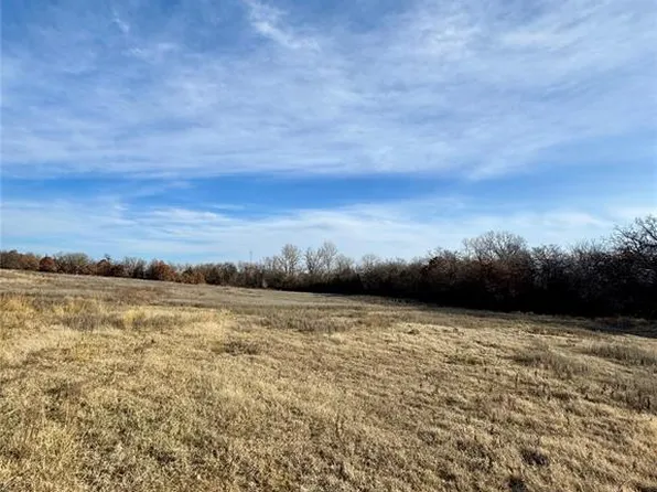 (undisclosed Address), Lindsay, OK 73052