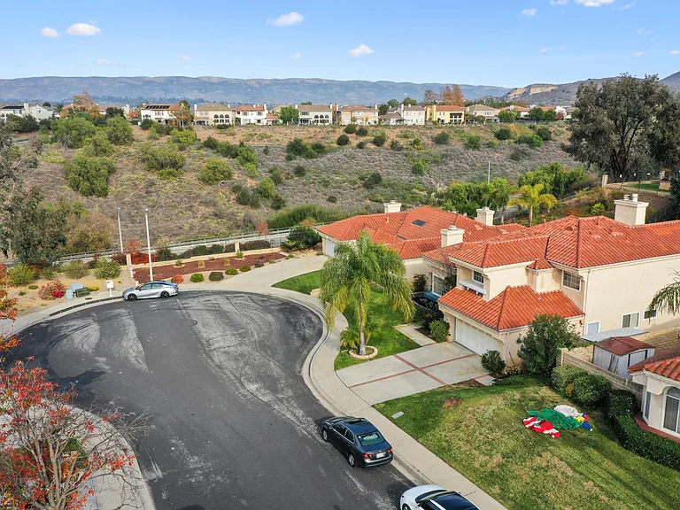 4590 Fern Valley Ct — Photo 35
