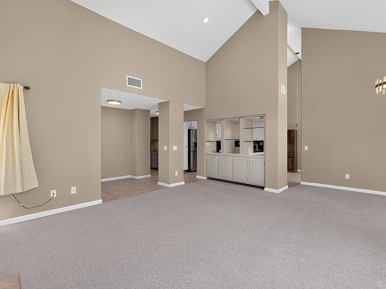 12137 Putting Green Row — Photo 9
