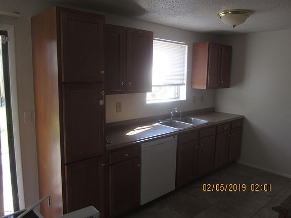 3rd image of 2866 Kiowa Ave