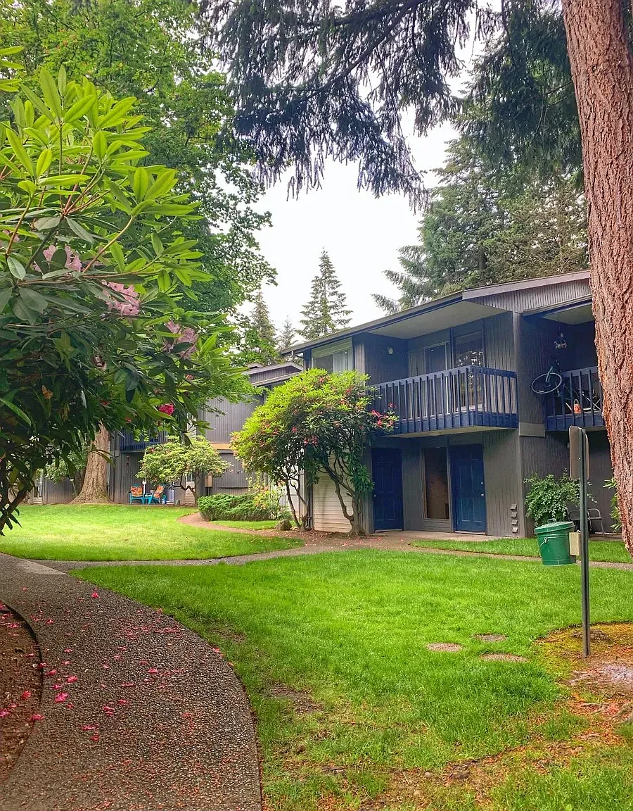 Harborwood West Apartments — Photo 4