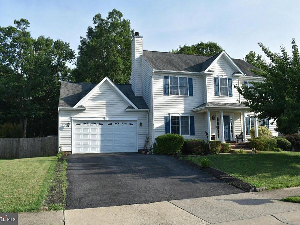 1st image of 4016 Derbyshire Ln