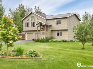 11001 E Equestrian St, Palmer, AK 99645