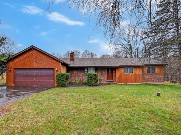 125 McKay Rd, Henryville, PA 18332