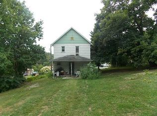 28 E Main St, New Salem, PA
