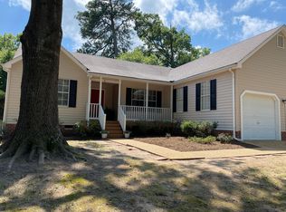 4508 Village Park Dr E, Williamsburg, VA 23185