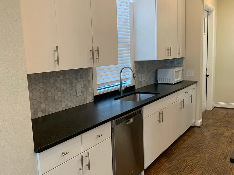 3109 Odessa Ave — Photo 45