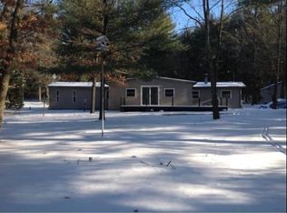 N3275 Mountain Shadow Ln, Wautoma, WI 54982
