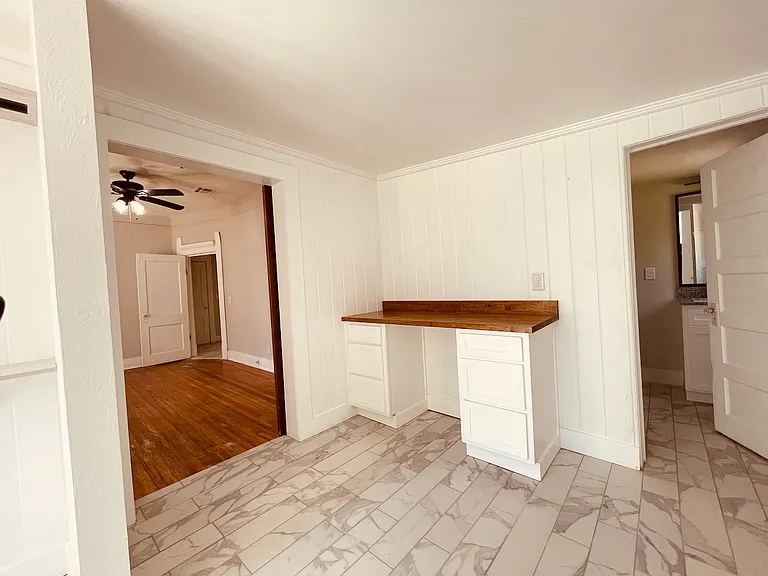 1205 NW 31st St — Photo 11