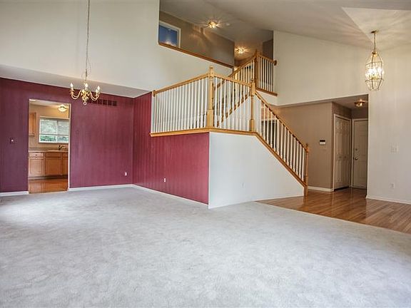 5th image of 5951 Rollingwood Dr