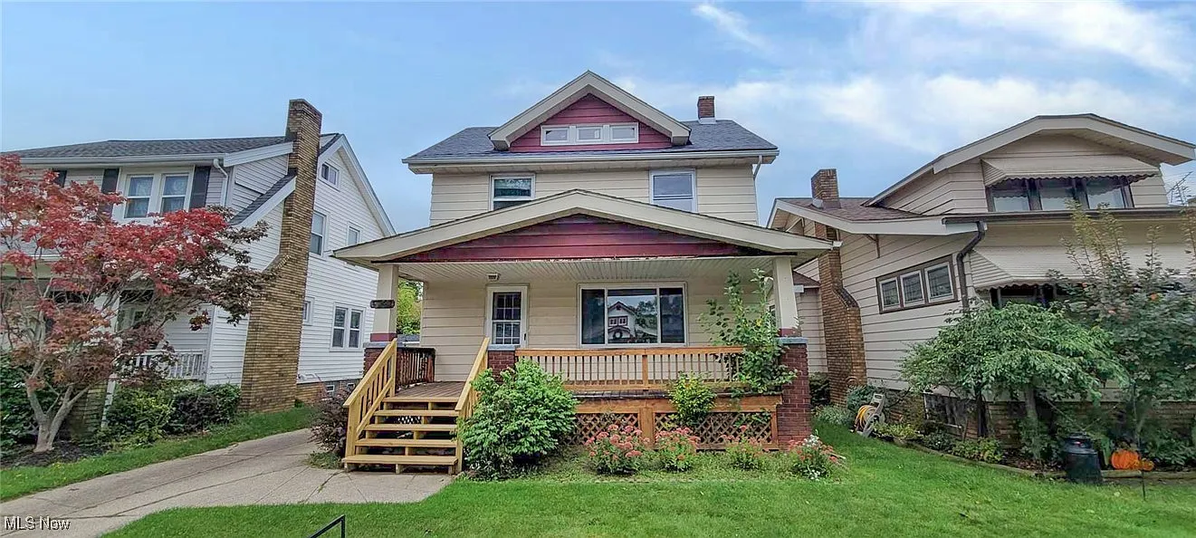3791 W 137th St photo 1