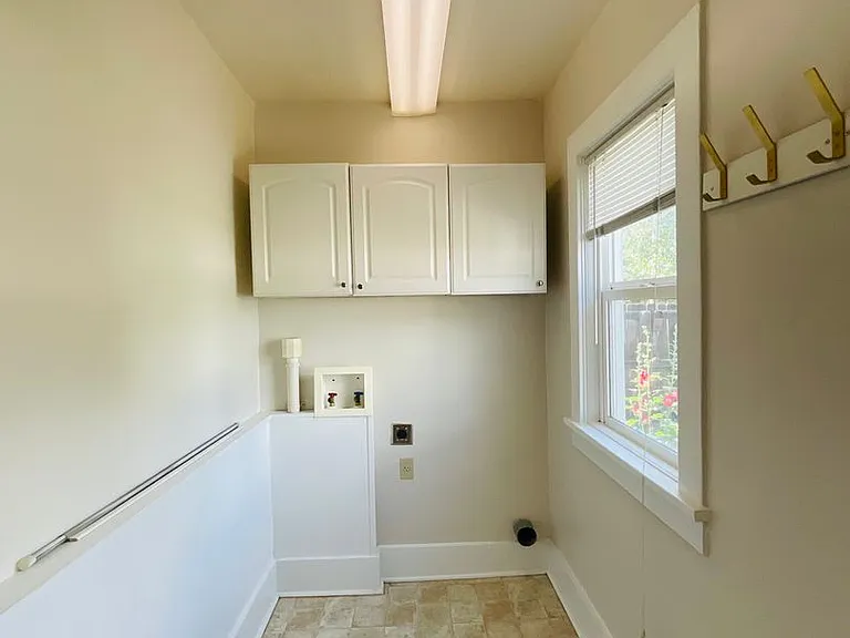 722 W Cucharras St — Photo 11