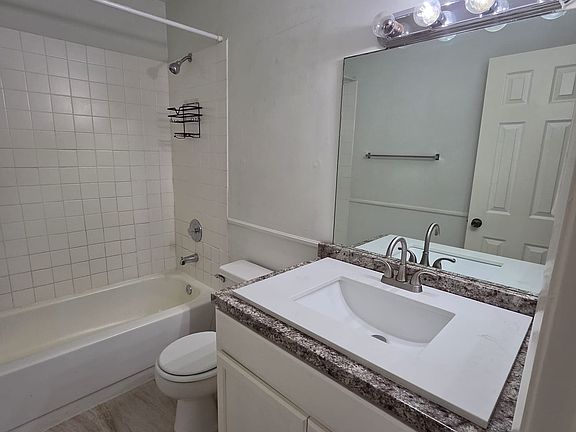 3rd image of 900 Constitution Dr APT L