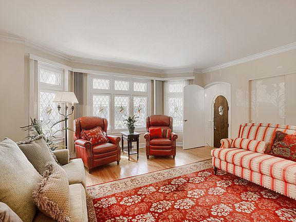 5th image of 1619 N Normandy Ave