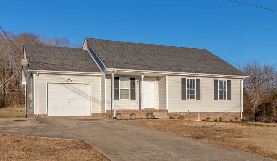 1st image of 2646 Cummings Cir