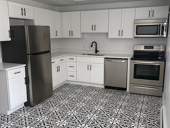 2nd image of 4303 Allison St APT 6