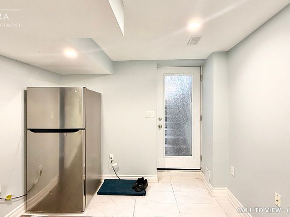 3rd image of 26 Watersplace Ave #2
