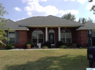 118 Horseshoe Bnd S, Madison, AL 35758