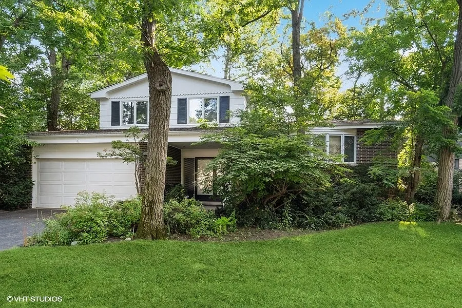 1799 Cavell Ave photo 1