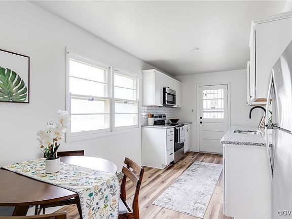 4th image of 708 Oak Park Ave