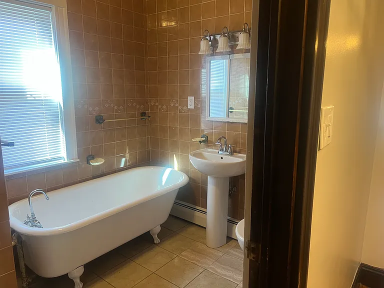 225A Walnut Ave #3 — Photo 16
