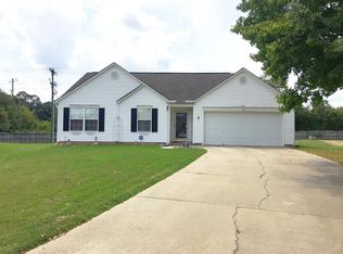 15 Bates Lake Ct, Fountain Inn, SC 29644