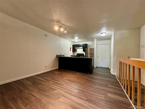 4th image of 1200 College Avenue #121