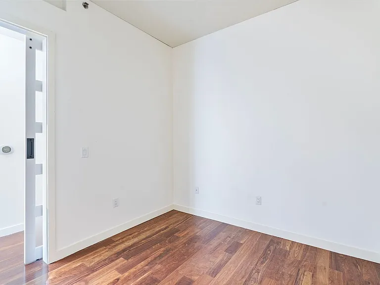 922 NW 11th Ave #509 — Photo 23