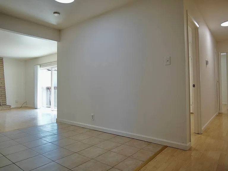 3001 Knights Bridge Rd — Photo 6