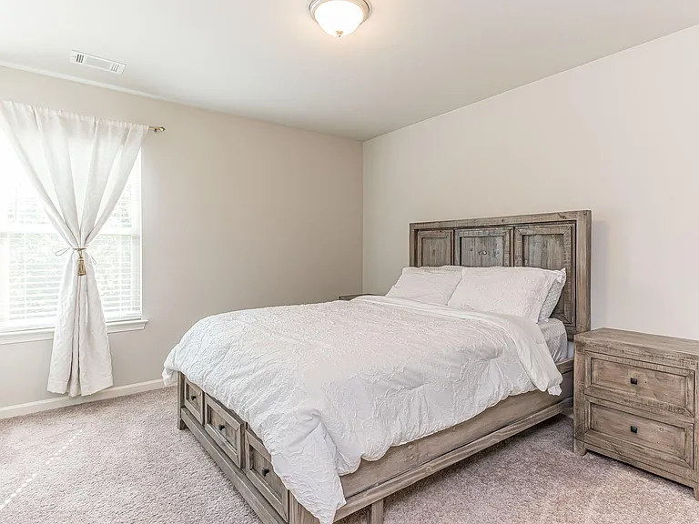1380 Sugar Glen Ct — Photo 19