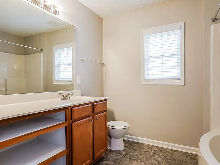 7133 Lowell Ridge Rd — Photo 12