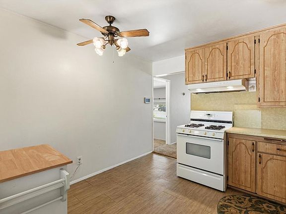 5th image of 3620 Cowley Way