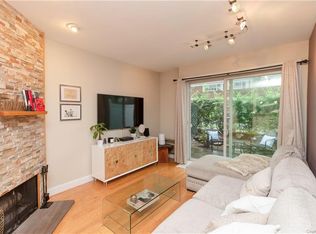 10 Westview Ave APT C, White Plains, NY 10603