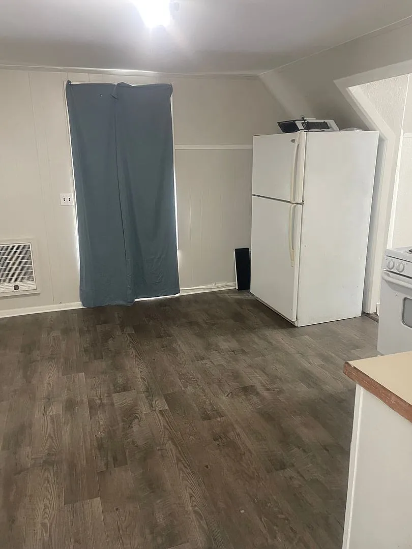 1 bed, 1.0 bath, $675 — Photo 4
