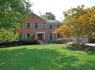 6967 Stonington Rd, Cincinnati, OH 45230