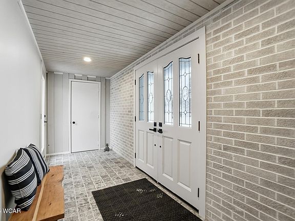 3rd image of 1328 Kathy St