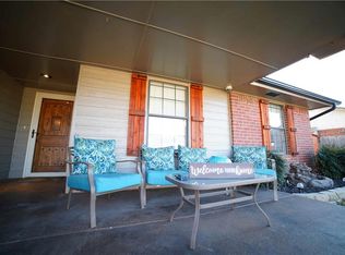 326 W Twisted Branch Way, Mustang, OK 73064