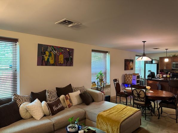 4001 E Genesee St APT 212