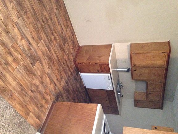 5th image of 1101 Deesport St APT D