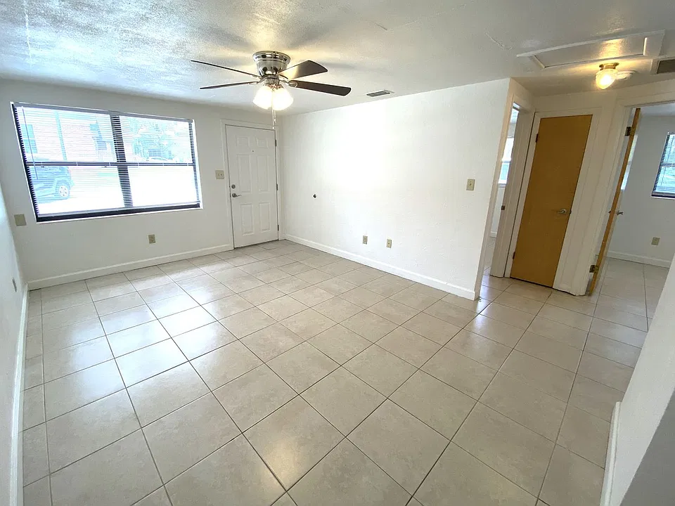924 SW 6th Ave
