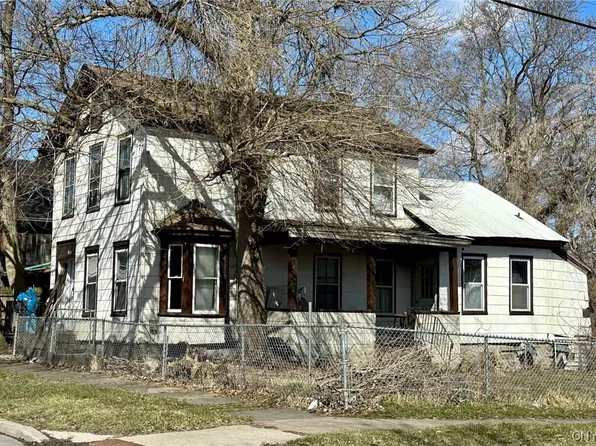 1002 Hope St, Utica, NY 13502