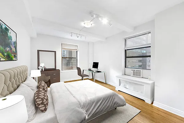 Rented by Compass | media 4