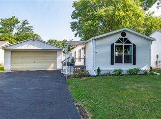 1306 W Haydon St, Sullivan, IL 61951