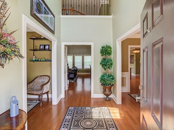 4th image of 3238 Brookwood Oak Ln SW