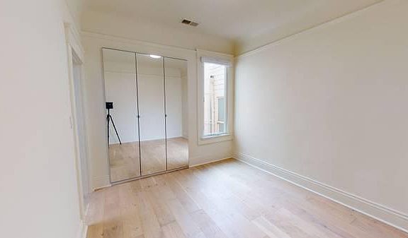 5th image of 1633 Washington St #1637