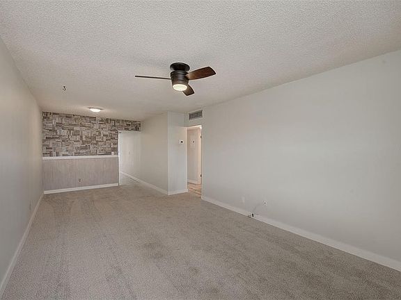 4th image of 4742 Azalea Dr APT 213